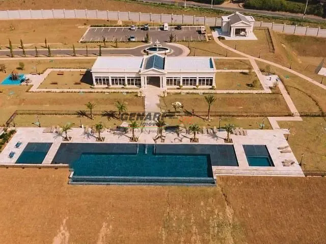 Terreno com 587m², à venda, no bairro Parque Villa dos Pinheiros em Indaiatuba