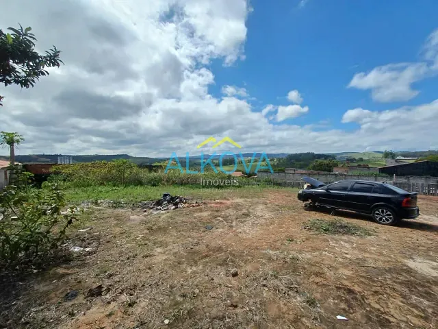 Terreno com 1500m², à venda, no bairro Putim em São José dos Campos