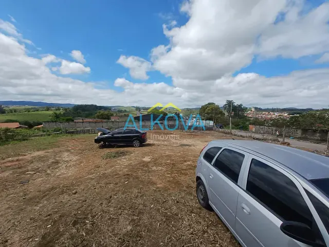 Terreno com 1500m², à venda, no bairro Putim em São José dos Campos