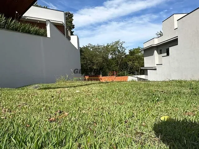 Terreno com 316m², à venda, no bairro Jardim Residencial Viena em Indaiatuba