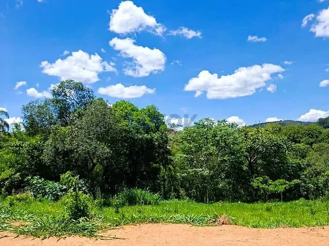 Terreno com 260m², à venda, no bairro Núcleo Habitacional Brumado em Morungaba