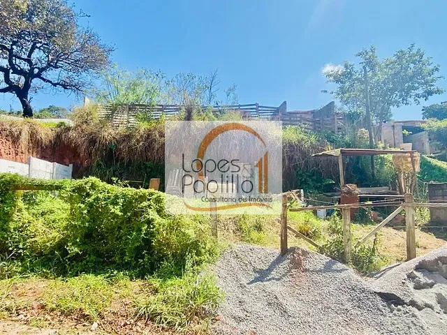 Terreno com 438m², à venda, no bairro Jardim Paulista em Atibaia