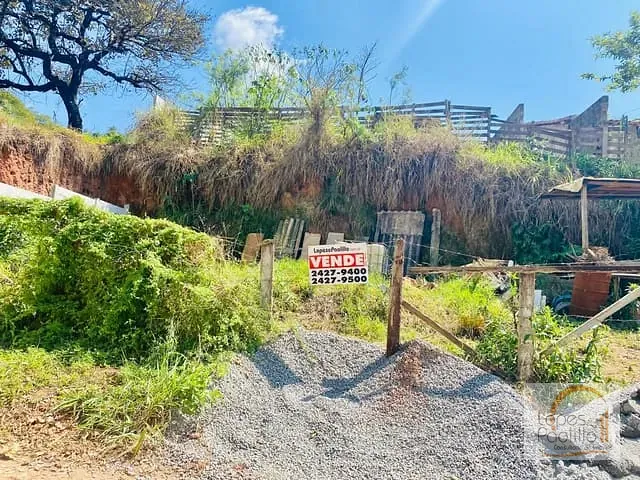 Terreno com 438m², à venda, no bairro Jardim Paulista em Atibaia