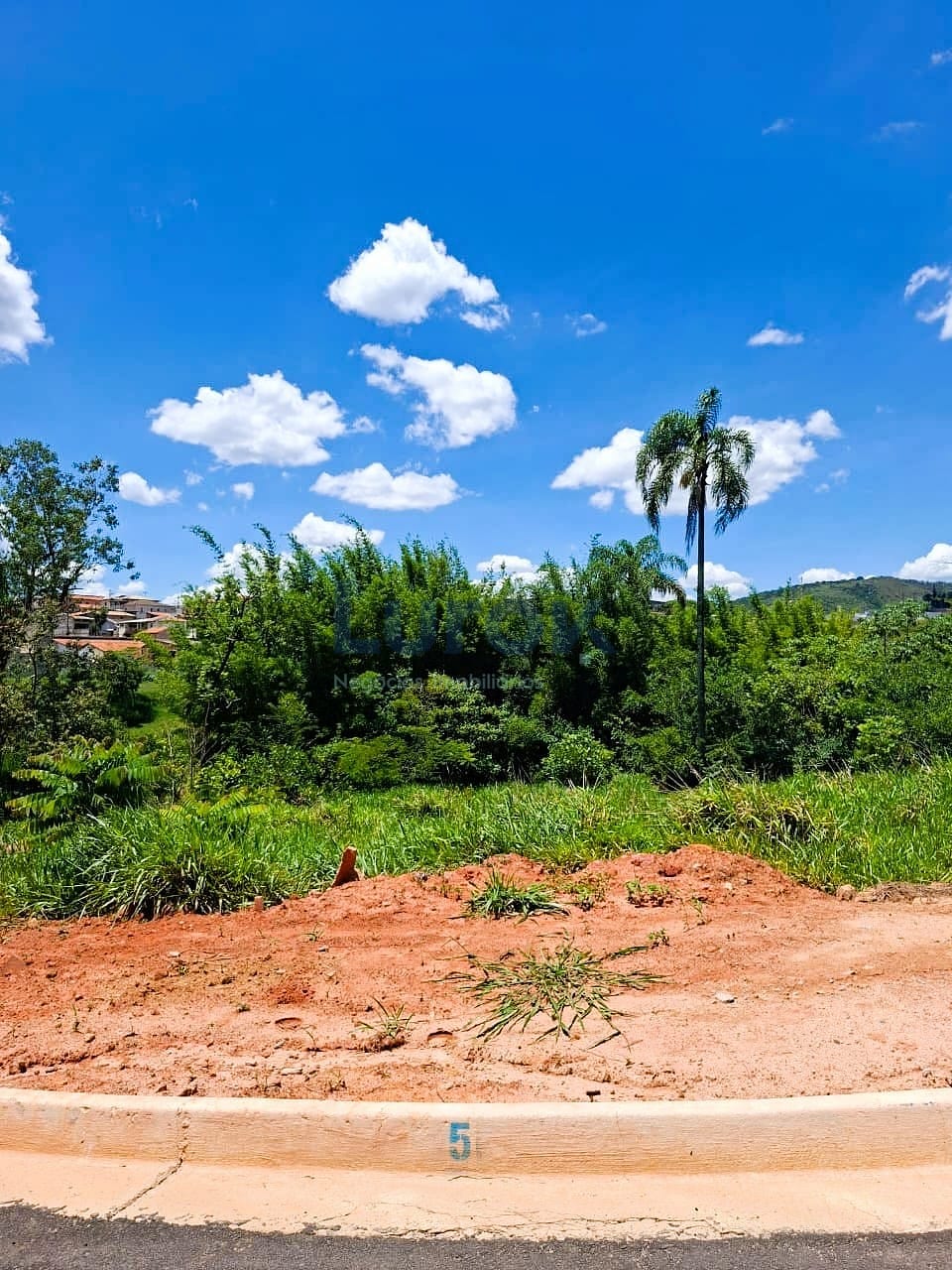 Terreno, 326 m² - Foto 1