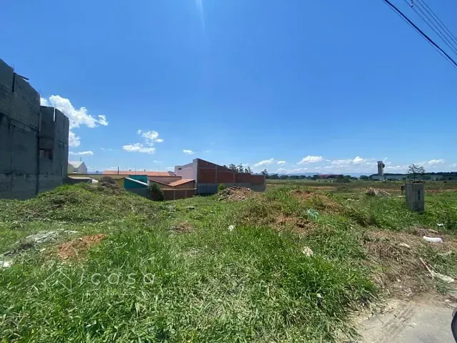 Terreno com 175m², à venda, no bairro Vila Bandeirantes em Caçapava