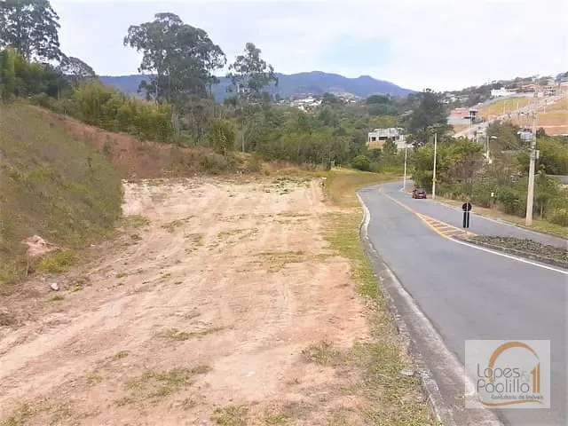 Terreno com 1225m², à venda, no bairro Itapetinga em Atibaia