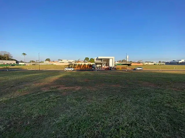 Terreno com 360m², à venda, no bairro Jardim Residencial Sapezal em Indaiatuba