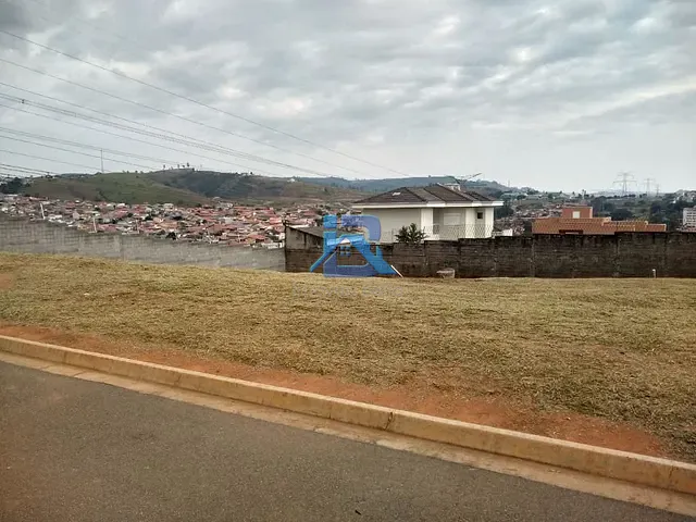 Terreno com 440m², à venda, no bairro Loteamento Terras da Fazenda em Itatiba