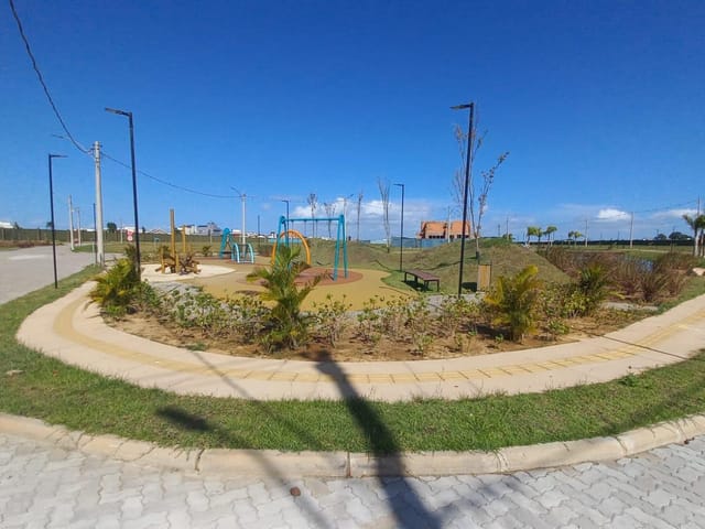 Terreno com 247m², à venda, no bairro Laranjal em Pelotas