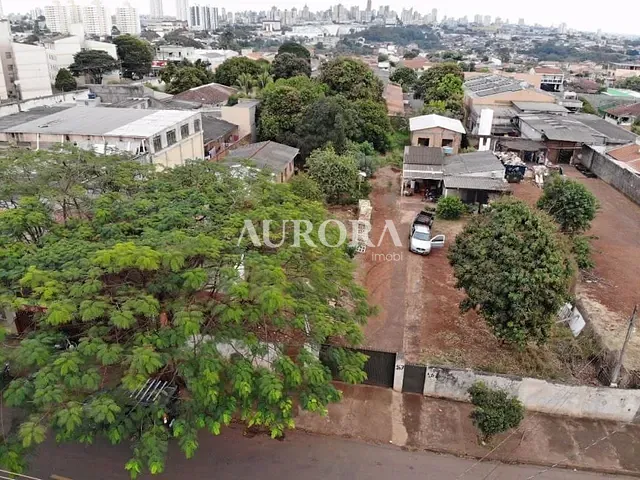 Terreno com 2333m², à venda, no bairro Jardim Meton em Londrina
