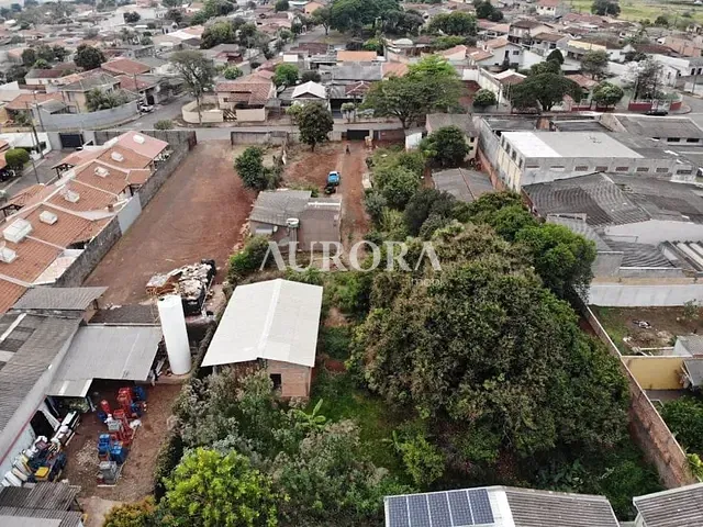 Terreno com 2333m², à venda, no bairro Jardim Meton em Londrina