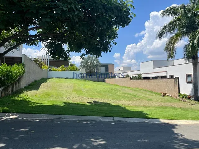 Terreno com 702m², à venda, no bairro Chácara São Rafael em Campinas