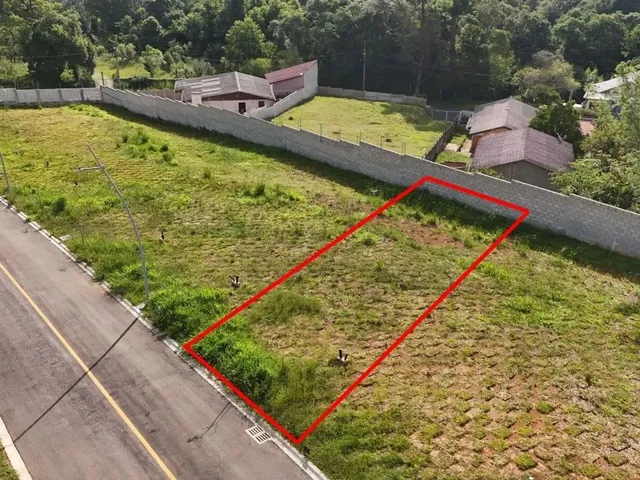 Terreno à venda, no bairro Taboão em Curitiba