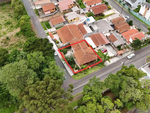 Terreno à venda, no bairro Butiatuvinha em Curitiba