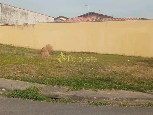 Terreno com 344m², à venda, no bairro Vila Suiça em Pindamonhangaba