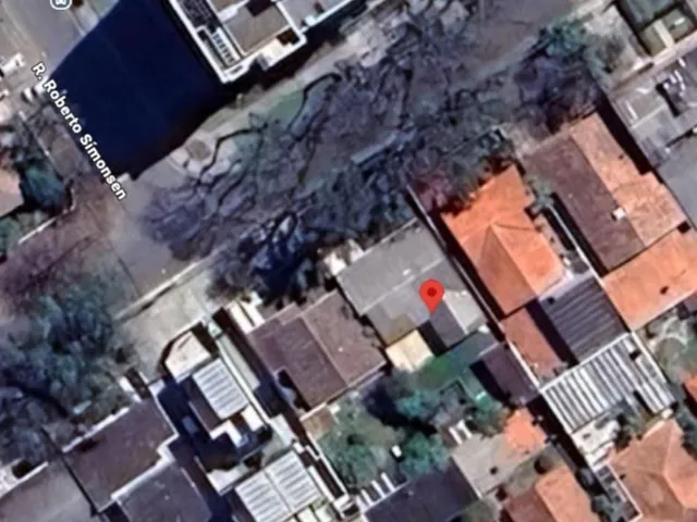 Terreno à venda, no bairro Guabirotuba em Curitiba