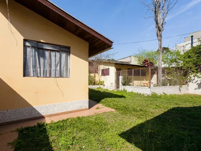 Terreno à venda, no bairro Guabirotuba em Curitiba