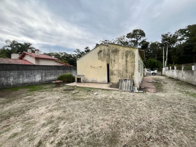 Terreno com 748m², à venda, no bairro Três Vendas em Pelotas