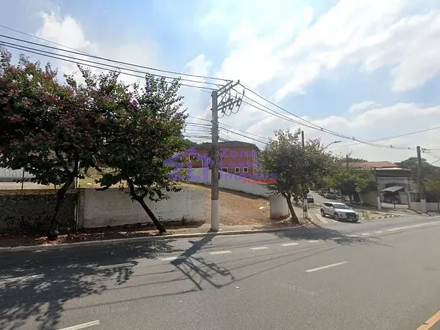 Terreno com 741m², à venda, no bairro Morumbi em São Paulo