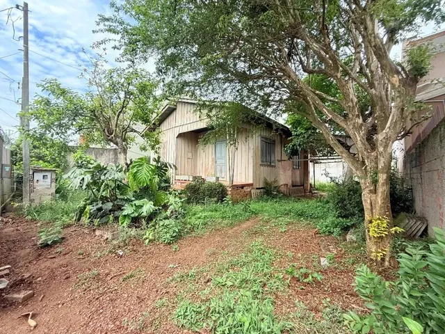 Terreno à venda, no bairro Cajuru em Curitiba