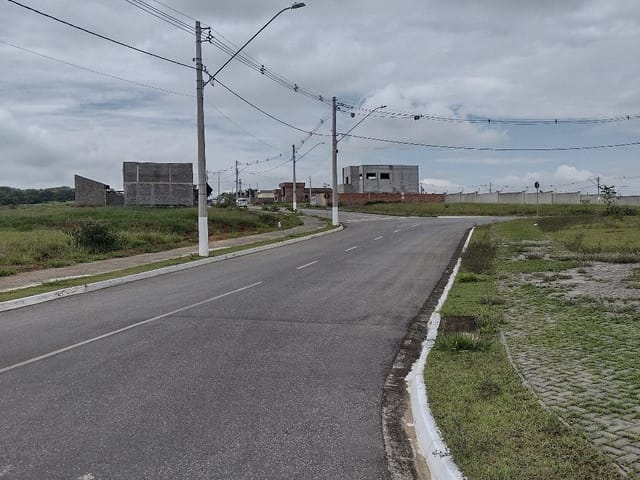 Terreno com 325m², à venda, no bairro Granjas Rurais Reunidas São Judas Tadeu em Taubaté