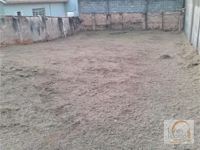 Terreno com 921m², à venda, no bairro Centro em Atibaia