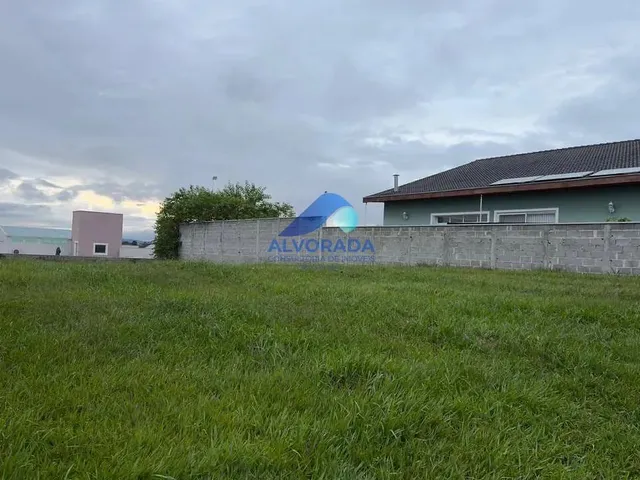 Terreno com 1000m², à venda, no bairro Condomínio Residencial Mirante do Vale em Jacareí