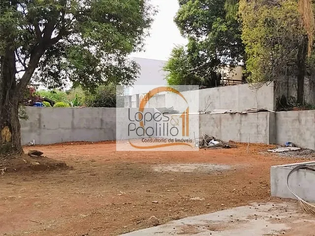 Terreno com 1921m², à venda ou para alugar, no bairro Centro em Atibaia