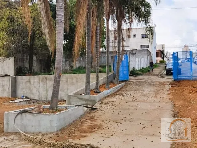 Terreno com 1921m², à venda ou para alugar, no bairro Centro em Atibaia