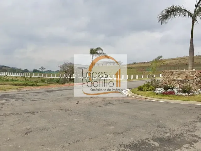 Terreno com 300m², à venda, no bairro Jardim Santa Fe em Bom Jesus dos Perdões