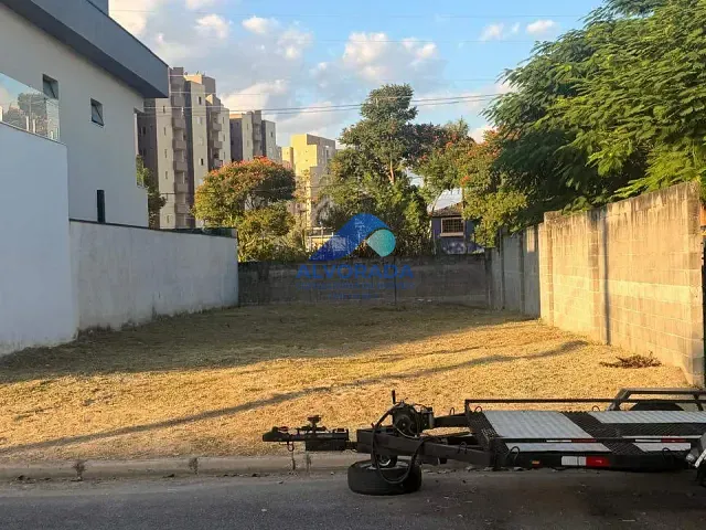 Terreno com 270m², à venda, no bairro Jardim Residencial Golden Park em Jacareí