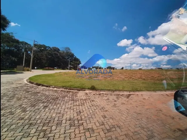 Terreno com 682m², à venda, no bairro Condomínio Residencial Ecopark Bourbon em Caçapava