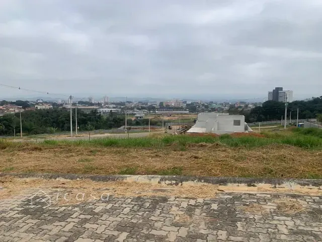 Terreno com 300m², à venda, no bairro Sapé II em Caçapava