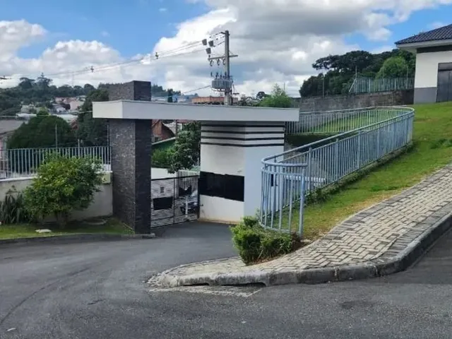 Terreno à venda, no bairro Roça Grande em Colombo