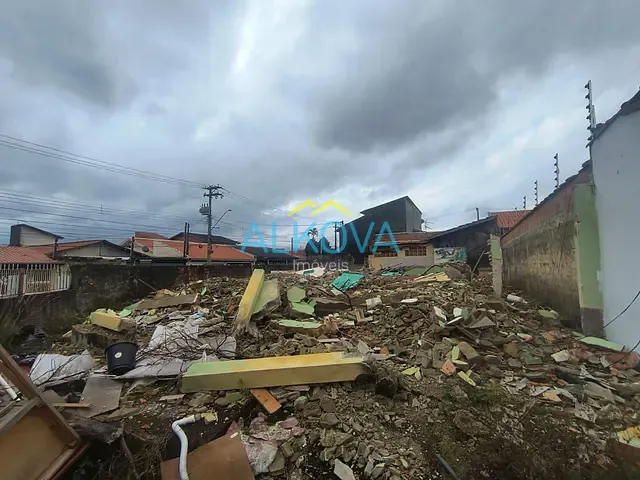 Terreno com 250m², à venda, no bairro Bosque dos Eucaliptos em São José dos Campos