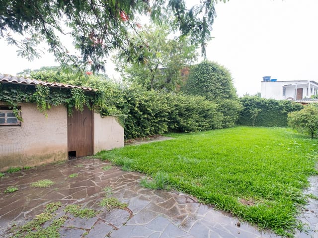 Terreno com 186m², à venda, no bairro Três Vendas em Pelotas