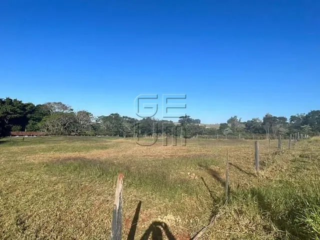 Terreno com 8464m², à venda, no bairro Esperança em Londrina