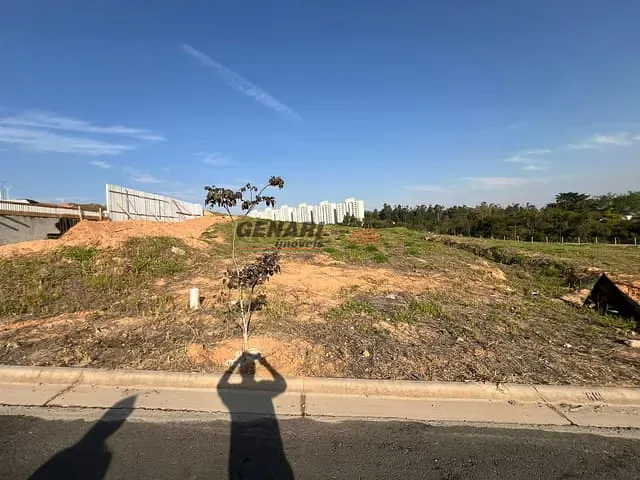 Terreno com 300m², à venda, no bairro RESIDENCIAL CASA DO LAGO em Indaiatuba