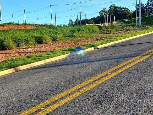 Terreno com 200m², à venda, no bairro Recanto do Vale em São José Dos Campos