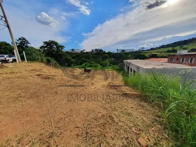 Terreno com 312m², à venda, no bairro Jardim Pinheiros em Jaguariúna