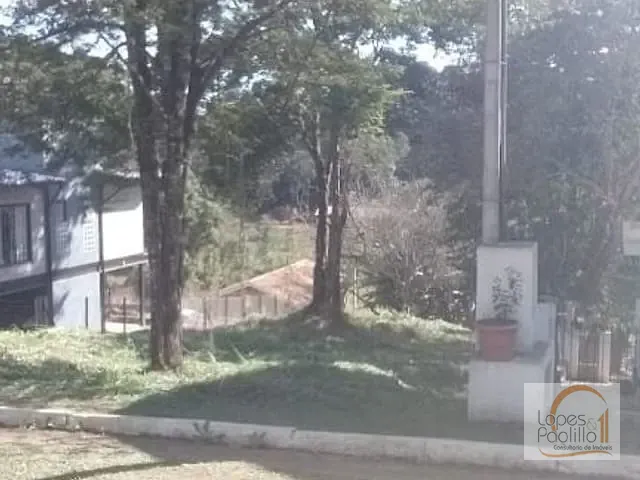 Terreno com 850m², à venda, no bairro Laranja Azeda em Atibaia