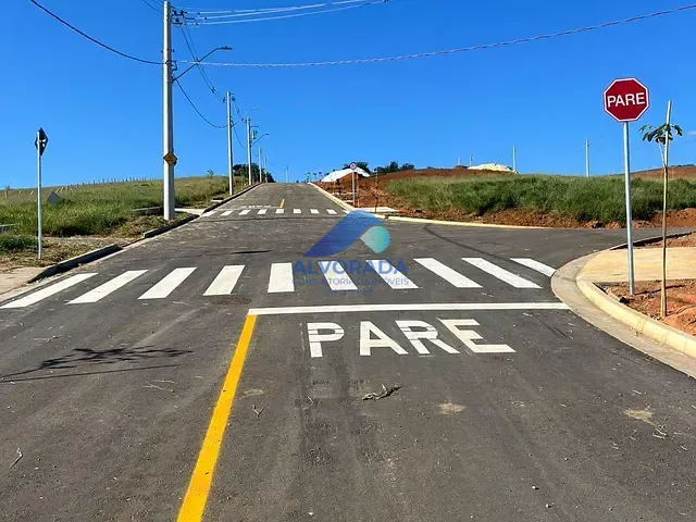 Terreno com 140m², à venda, no bairro Vila André Martins em Caçapava