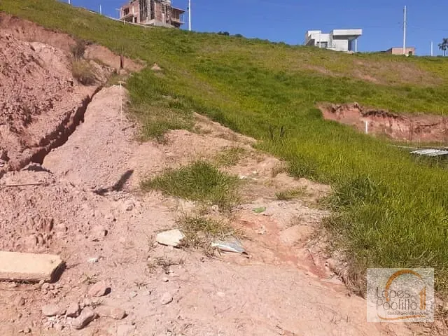 Terreno com 316m², à venda, no bairro Guaxinduva em Bom Jesus dos Perdões