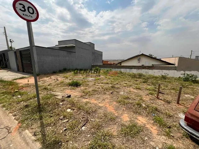 Terreno com 215m², à venda, no bairro Jardim Beija Flor em Indaiatuba
