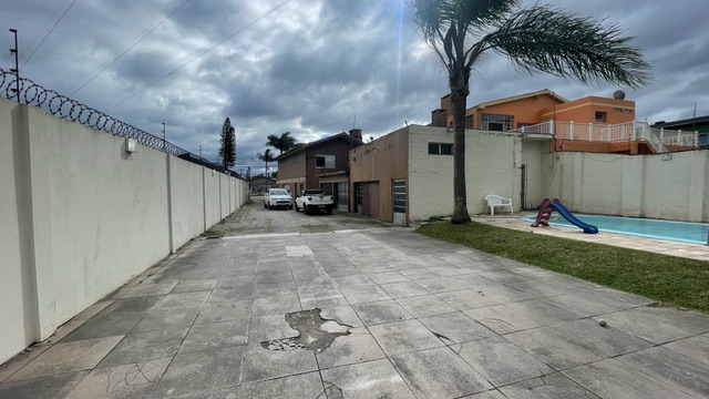 Terreno com 7500m², à venda, no bairro Três Vendas em Pelotas