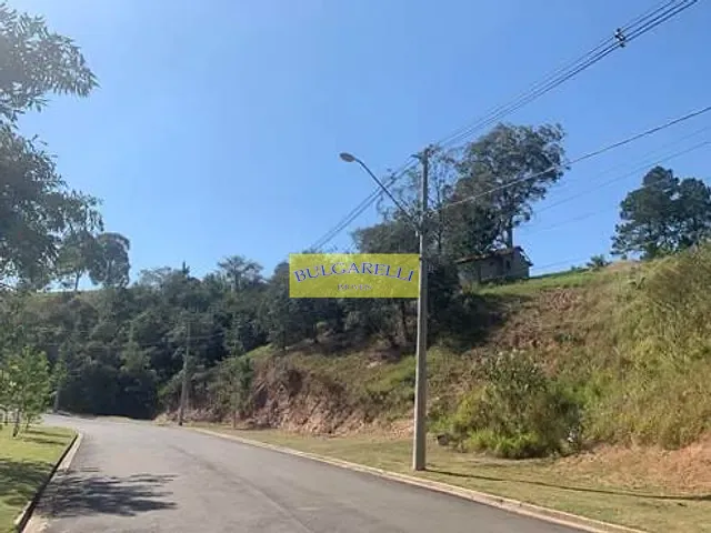 Terreno com 5000m², à venda, no bairro Ivoturucaia em Jundiaí