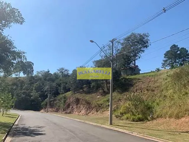 Terreno com 5000m², à venda, no bairro Ivoturucaia em Jundiaí