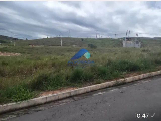Terreno com 257m², à venda, no bairro Putim em São José dos Campos