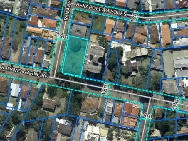 Terreno à venda, no bairro São Francisco em Curitiba