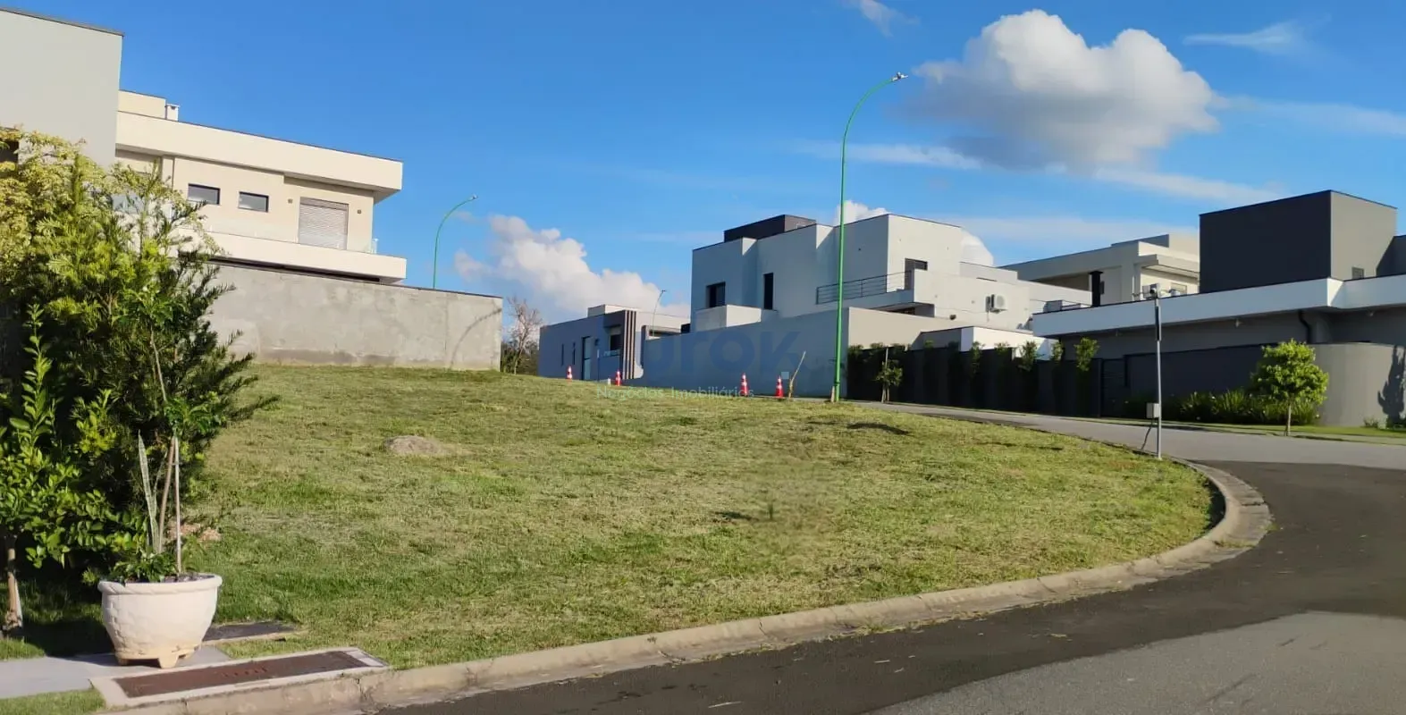 Terreno, 307 m² - Foto 2